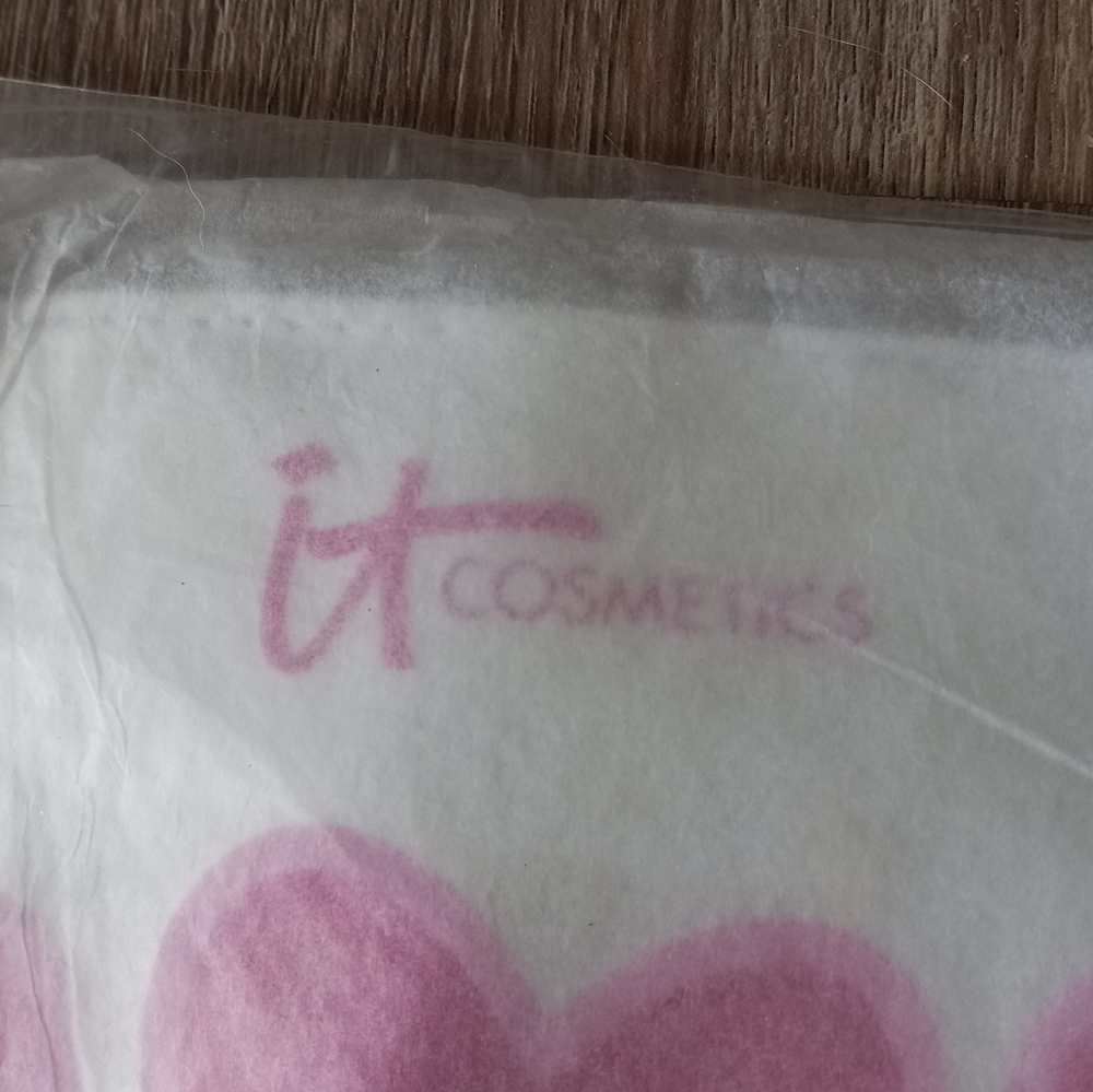 New Never Used it Cosmetic Make-Up Bag - Picture 2 of 4